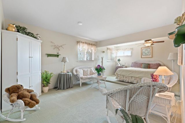 925 Townhill Rd, Oakdale, CA 95361