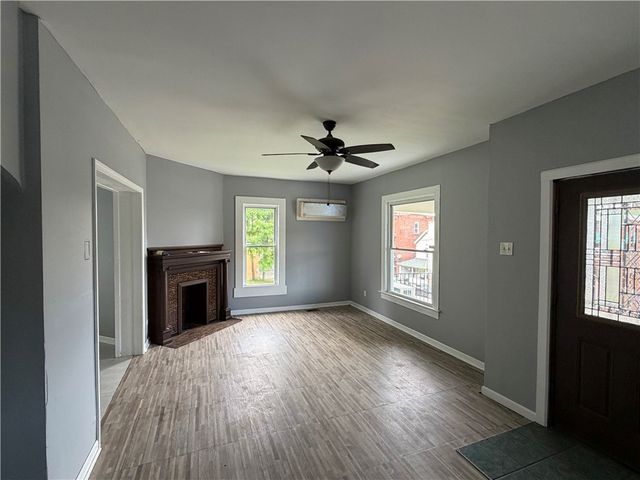 549 Thompson, Donora, PA 15033