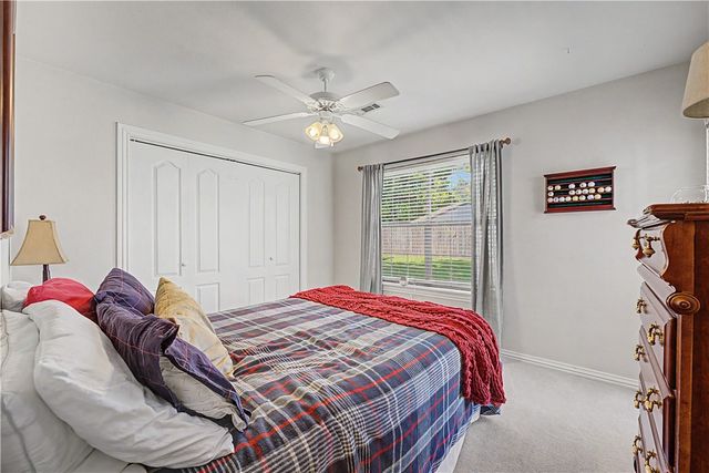 1580 London Terrace, Springdale, AR 72764