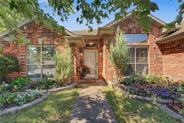1580 London Terrace, Springdale, AR 72764