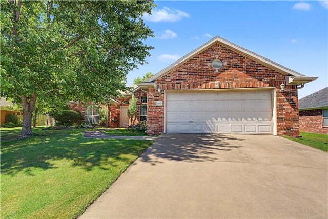 1580 London Terrace, Springdale, AR 72764
