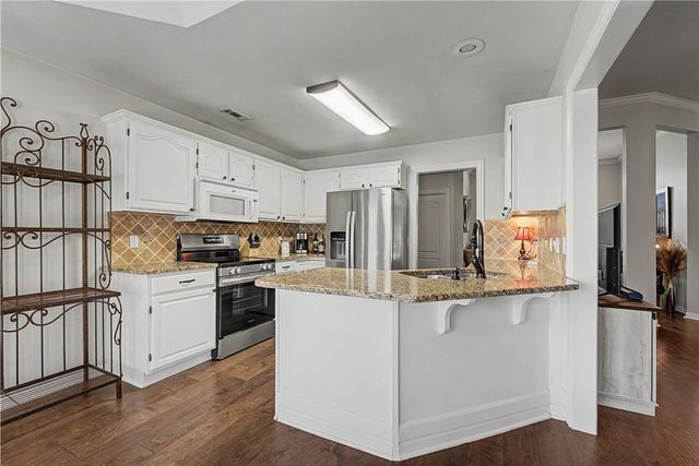 1580 London Terrace, Springdale, AR 72764