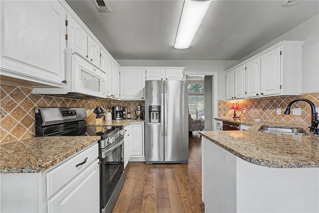 1580 London Terrace, Springdale, AR 72764