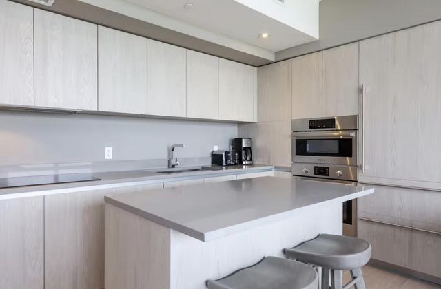 4010 S Ocean Drive R2104, Hollywood, FL 33019