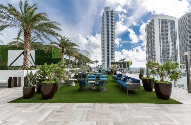 4010 S Ocean Drive R2104, Hollywood, FL 33019