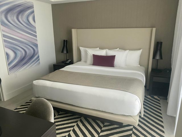 4010 S Ocean Drive R2104, Hollywood, FL 33019