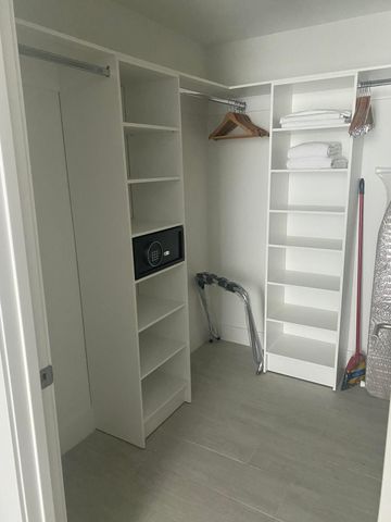 4010 S Ocean Drive R2104, Hollywood, FL 33019