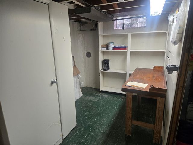 4203 Manor Avenue, Royal Oak, MI 48073