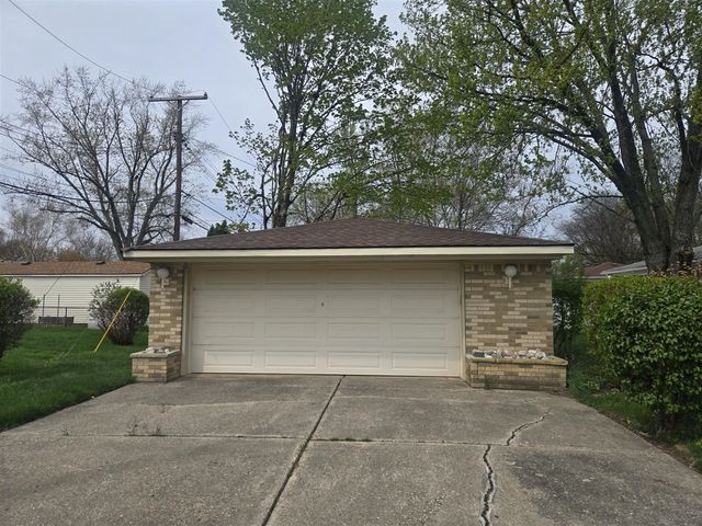 4203 Manor Avenue, Royal Oak, MI 48073