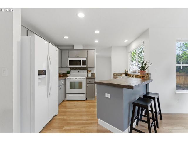 15304 Ne 44TH St, Vancouver, WA 98682