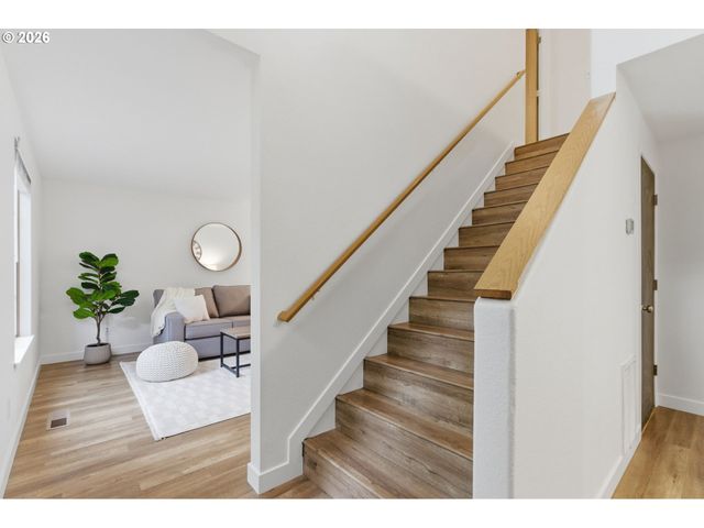 15304 Ne 44TH St, Vancouver, WA 98682