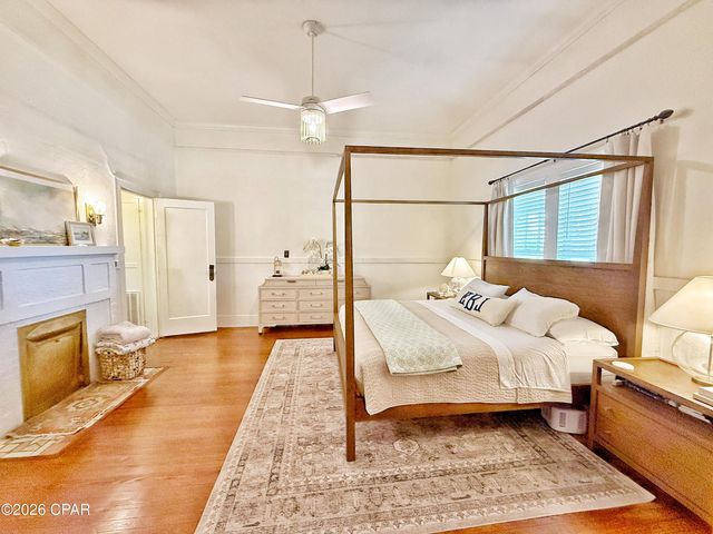 4473 Putnam Street, Marianna, FL 32446