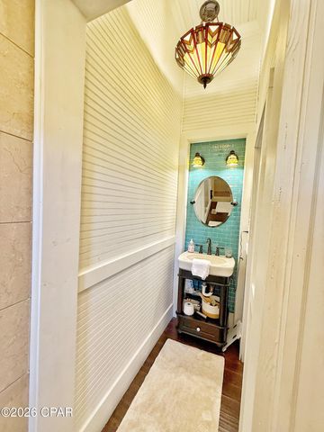 4473 Putnam Street, Marianna, FL 32446