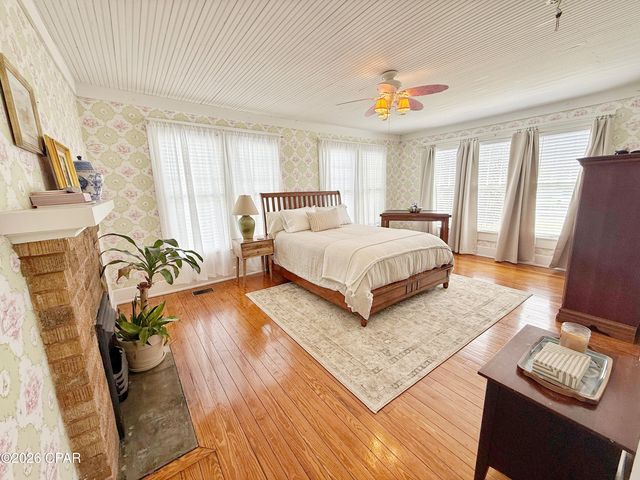 4473 Putnam Street, Marianna, FL 32446