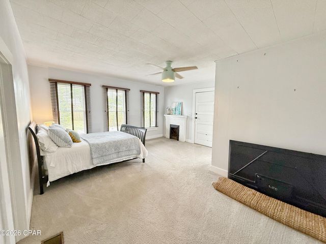 4473 Putnam Street, Marianna, FL 32446