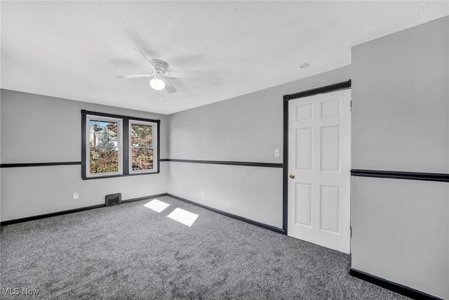 9302 Park Heights Avenue, Garfield Heights, OH 44125