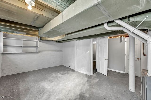 9302 Park Heights Avenue, Garfield Heights, OH 44125