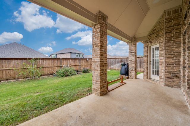 1824 Silvery Canoe Way, Wylie, TX 75098