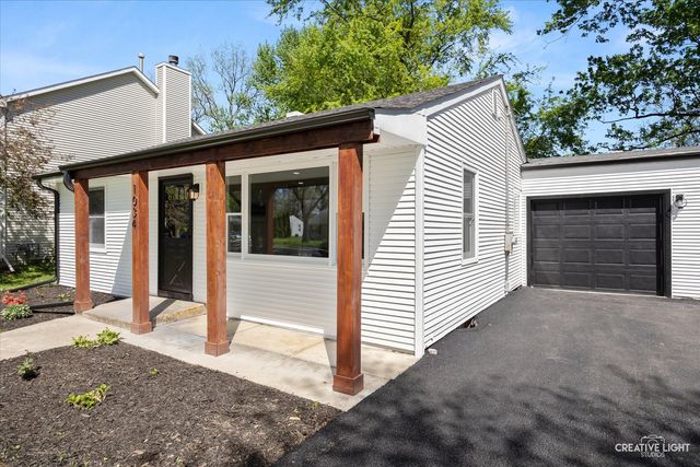 1034 S Harrison Street, Batavia, IL 60510