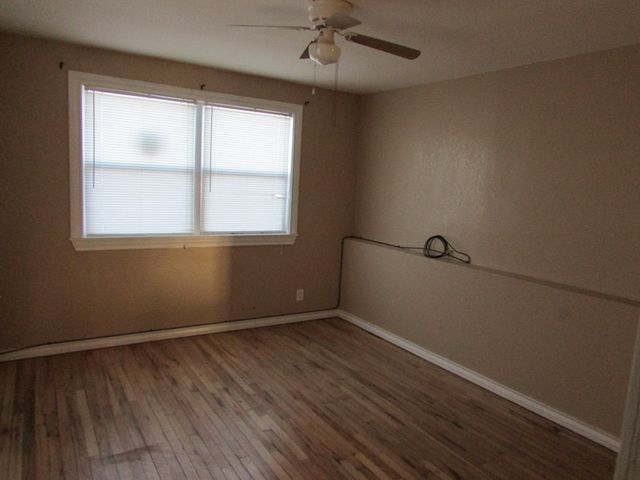 3135 N Dixie Blvd, Odessa, TX 79762