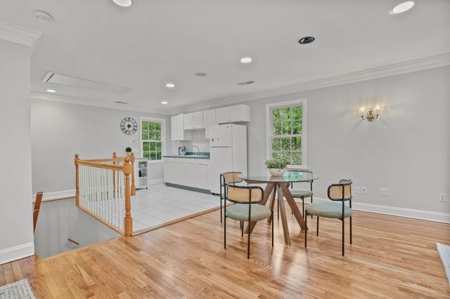 22 Fox Run, Wilton, CT 06897