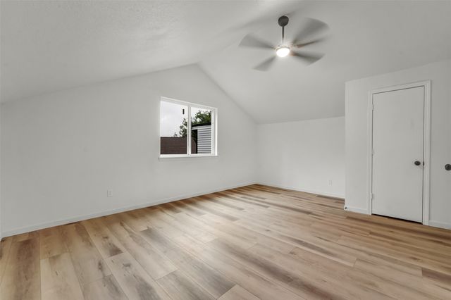 2114 Via Vista, Carrollton, TX 75006