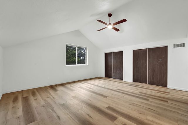 2114 Via Vista, Carrollton, TX 75006