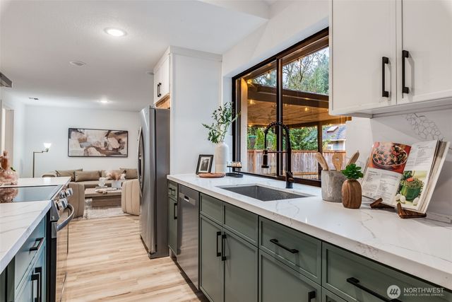 2125 157th Street Ct E, Tacoma, WA 98445