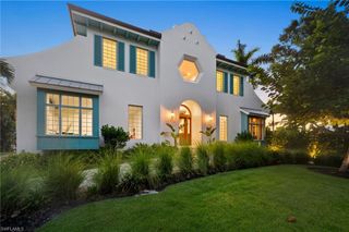 1140 8th ST S, Naples, FL 34102