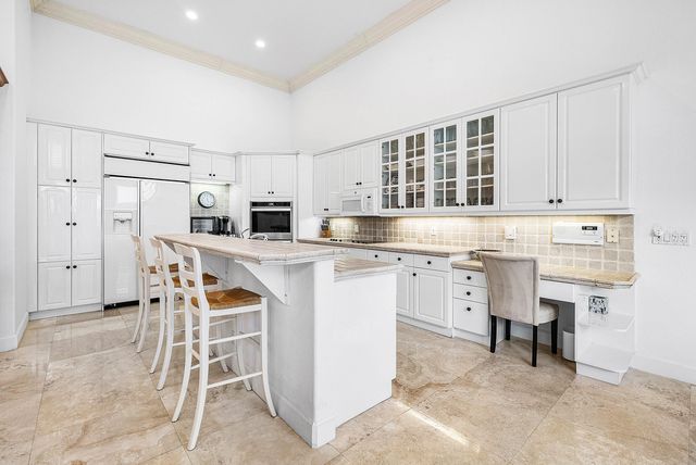 6412 San Michel Way, Delray Beach, FL 33484