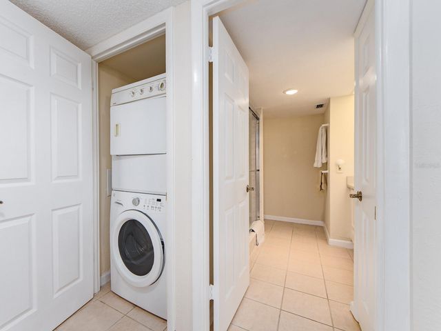 1430 GULF BOULEVARD 110, Clearwater, FL 33767