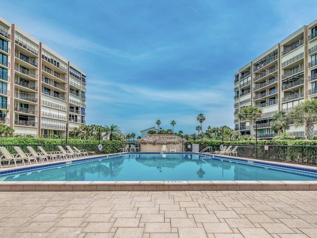 1430 GULF BOULEVARD 110, Clearwater, FL 33767