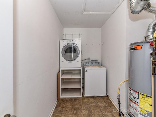 1124 Hunter Street, Statesville, NC 28677