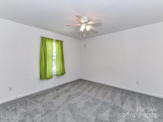 1124 Hunter Street, Statesville, NC 28677