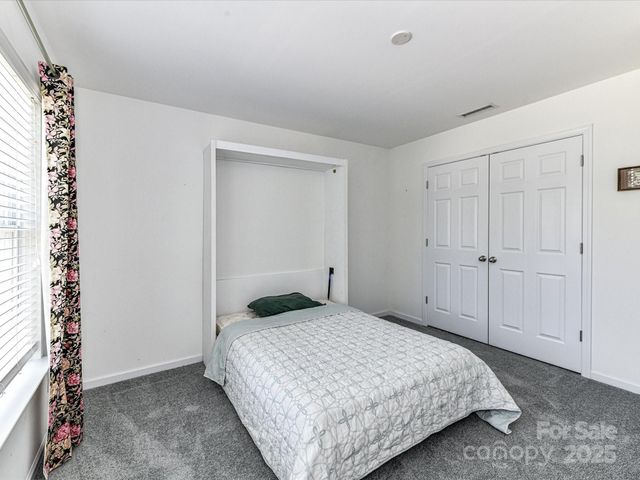 1124 Hunter Street, Statesville, NC 28677