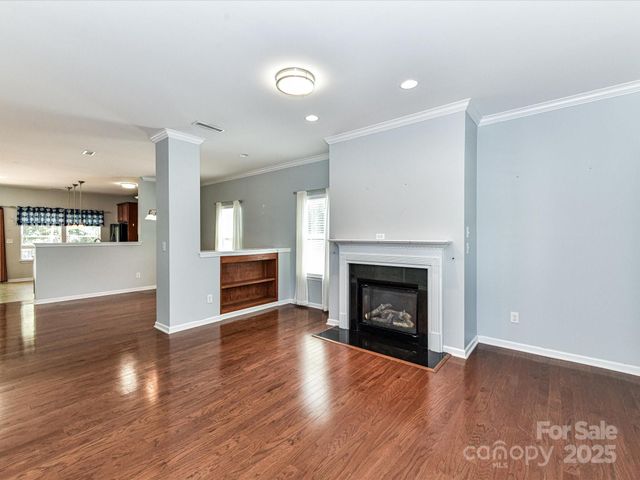 1124 Hunter Street, Statesville, NC 28677