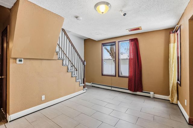 2210 Aldrich Avenue N, Minneapolis, MN 55411