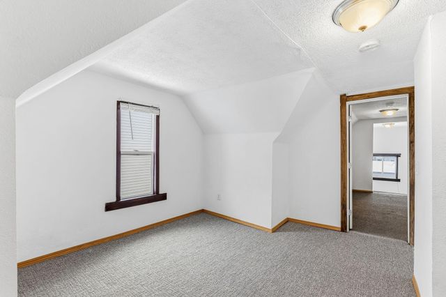 2210 Aldrich Avenue N, Minneapolis, MN 55411