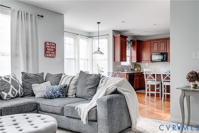 16875 Jaydee Ct, Moseley, VA 23120