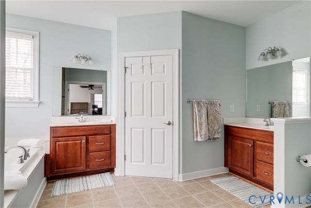 16875 Jaydee Ct, Moseley, VA 23120