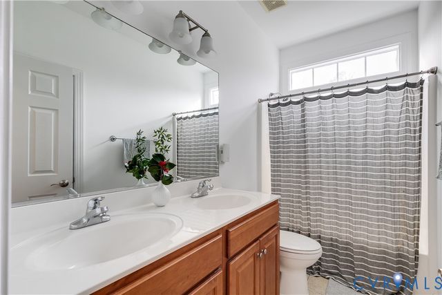 16875 Jaydee Ct, Moseley, VA 23120