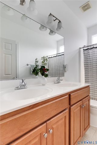 16875 Jaydee Ct, Moseley, VA 23120