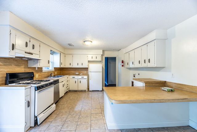 1505 Backus Avenue, Springdale, AR 72764