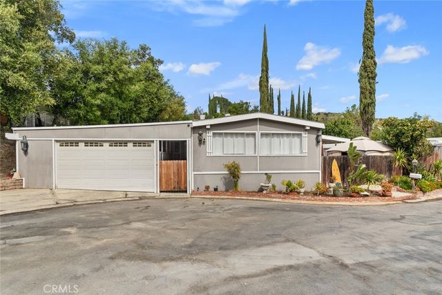 23777 Mulholland Highway 150, Calabasas, CA 91302