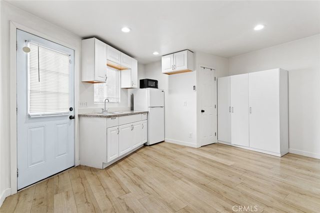 23777 Mulholland Highway 150, Calabasas, CA 91302