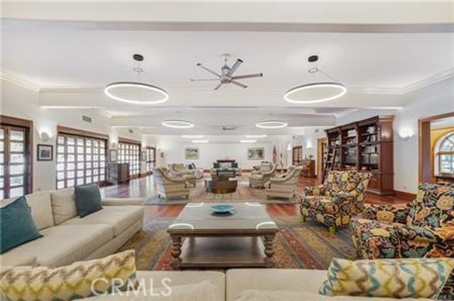 23777 Mulholland Highway 150, Calabasas, CA 91302