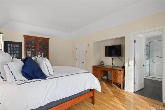 28 Cradle Rock Road, Pound Ridge, NY 10576