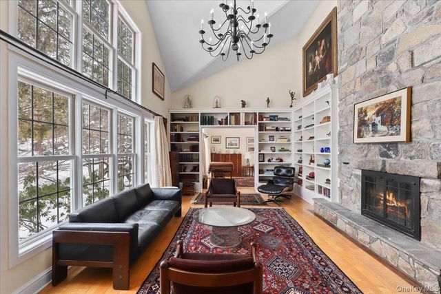 28 Cradle Rock Road, Pound Ridge, NY 10576