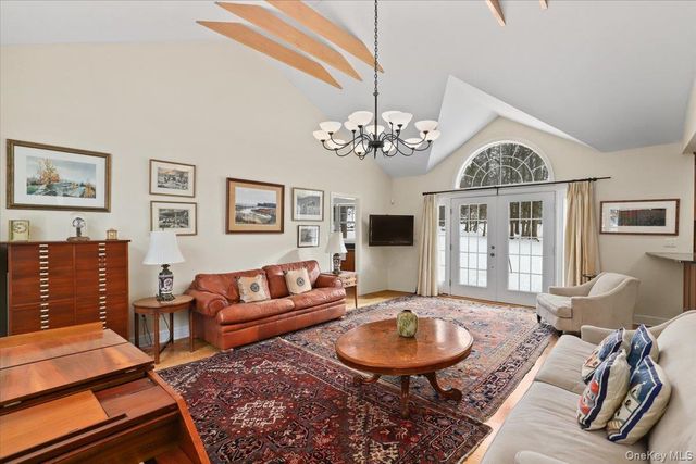 28 Cradle Rock Road, Pound Ridge, NY 10576