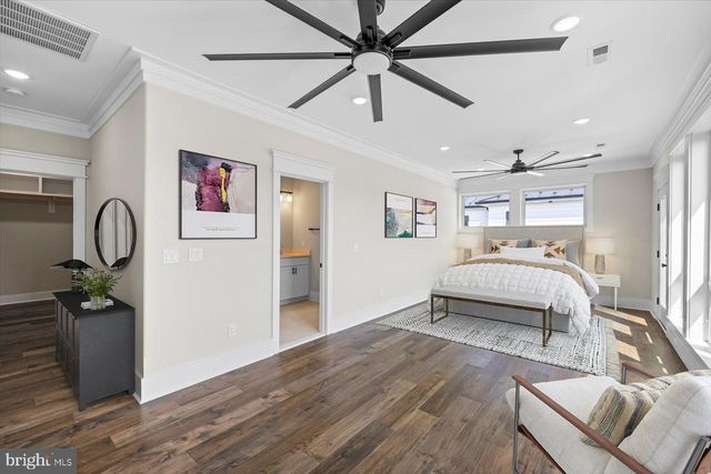 1111 SOPHIA ST, Fredericksburg, VA 22401